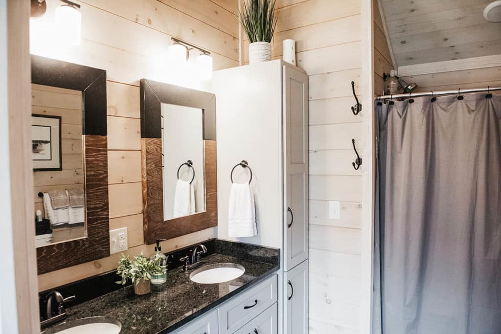 modern bathroom in small tiny home cottage